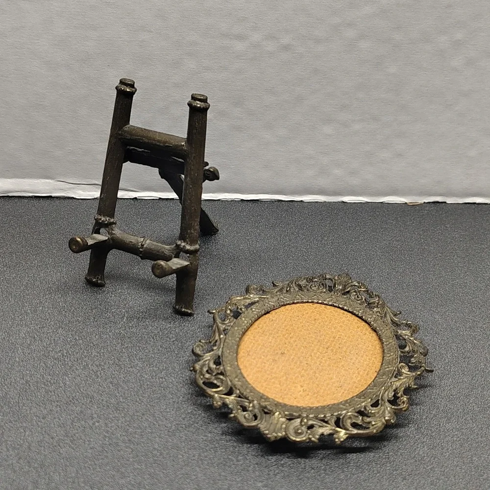 Vintage Mini picture frame Filigree With Easel